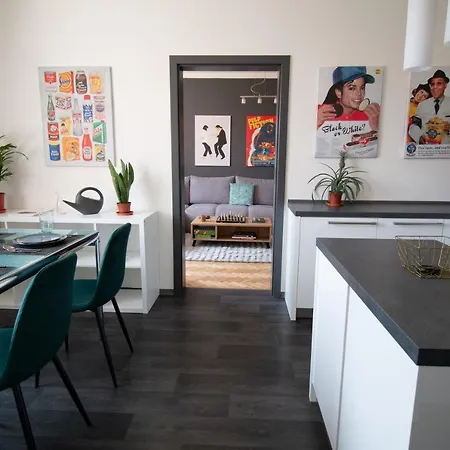 Apartment Ghetto